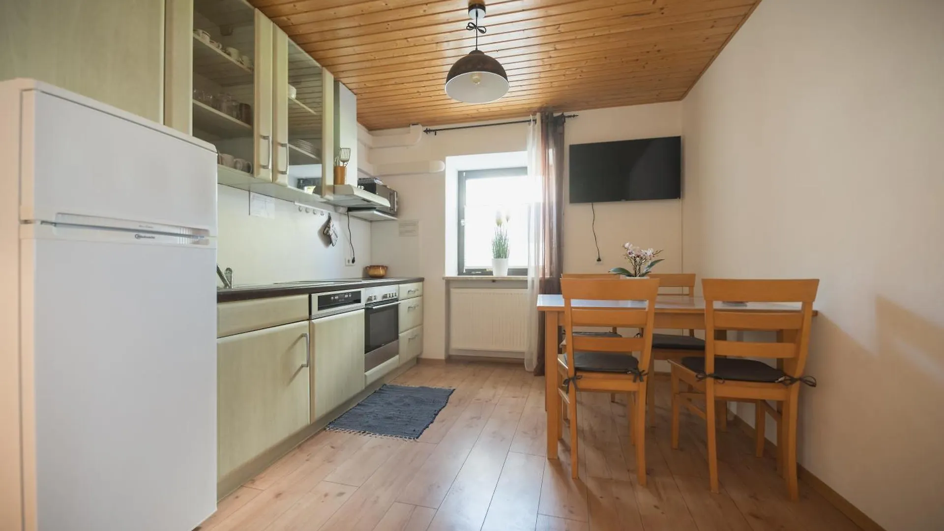 Apartment Ferienhaus Am Gruenen Bug Neuburg an Der Donau
