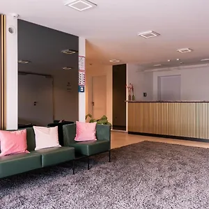 Aparthotel Living Neuburg, Neuburg an Der Donau